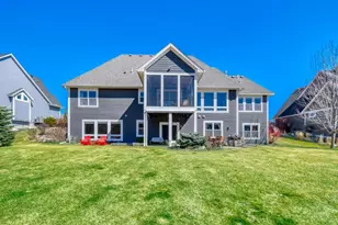 5676 Garden Dr, Woodbury, MN 55129 - Photo 27