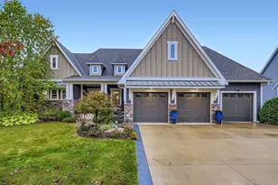 5676 Garden Dr, Woodbury, MN 55129 - Photo 33