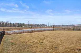 10125 Shadyview Ln N, Maple Grove, MN 55311 - Photo 47