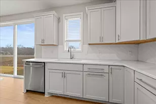 10125 Shadyview Ln N, Maple Grove, MN 55311 - Photo 19