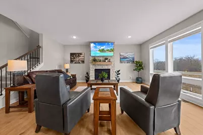 10125 Shadyview Lane N, Maple Grove, MN 55311 - Photo 13