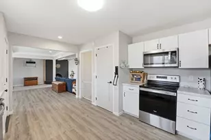 521 Maple St, Dassel, MN 55325 - Photo 9