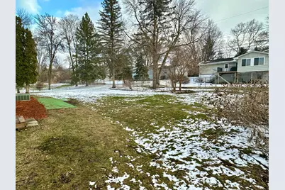 4021 Pebblebrook Drive, Bloomington, MN 55437 - Photo 35