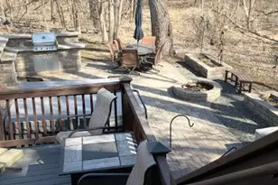 410 Linden St W, Stillwater, MN 55082 - Photo 3