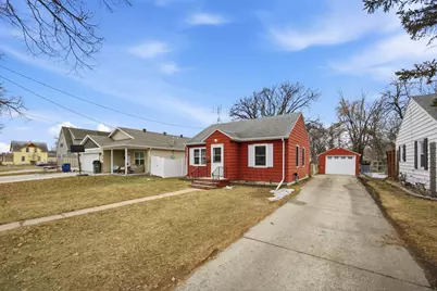 215 14th Street N, Moorhead, MN 56560 - Photo 1