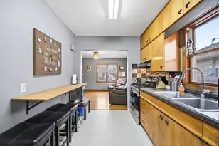 215 14th St N, Moorhead, MN 56560 - Photo 5