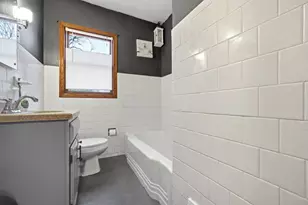 215 14th St N, Moorhead, MN 56560 - Photo 11