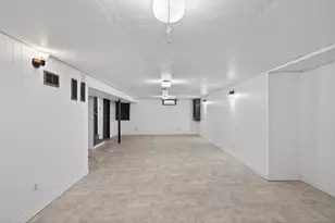 1685 Fremont Ave E, Saint Paul, MN 55106 - Photo 25