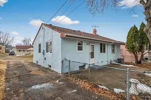 1685 Fremont Ave E, Saint Paul, MN 55106 - Photo 33