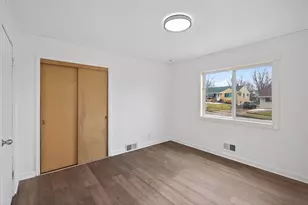 1685 Fremont Ave E, Saint Paul, MN 55106 - Photo 15