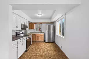 1685 Fremont Ave E, Saint Paul, MN 55106 - Photo 7