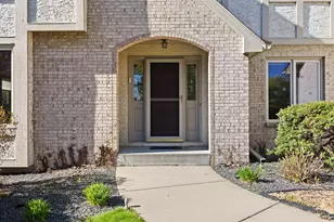 8917 Cambridge Ave, Brooklyn Park, MN 55443 - Photo 5
