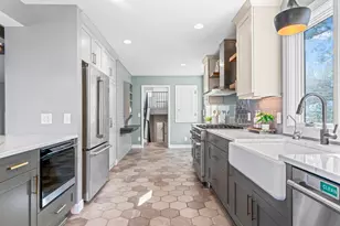 825 3rd St SW, Rochester, MN 55902 - Photo 7