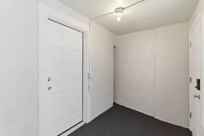 1820 Irving Avenue N, Minneapolis, MN 55411 - Photo 25