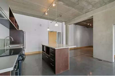 345 6th Avenue N #406, Minneapolis, MN 55401 - Photo 7