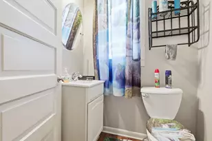 570 Hall Ave, Saint Paul, MN 55107 - Photo 25