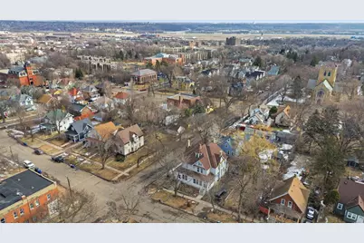 570 Hall Avenue, Saint Paul, MN 55107 - Photo 11