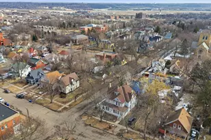 570 Hall Ave, Saint Paul, MN 55107 - Photo 11