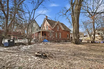 570 Hall Avenue, Saint Paul, MN 55107 - Photo 15