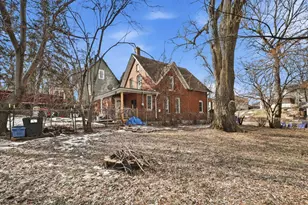 570 Hall Ave, Saint Paul, MN 55107 - Photo 15