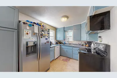 1111 4th Avenue SE, Rochester, MN 55904 - Photo 11