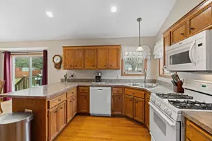 6345 Bailey Trail, Inver Grove Heights, MN 55077 - Photo 7