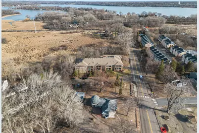 10806 S Shore Drive #103, Plymouth, MN 55441 - Photo 3