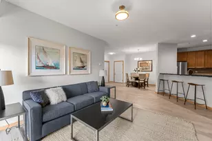 10806 S Shore Dr, Plymouth, MN 55441 - Photo 11