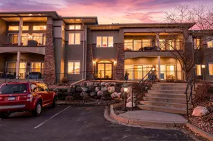 10806 S Shore Dr, Plymouth, MN 55441 - Photo 1