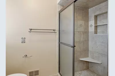 6340 Summit Circle, Chanhassen, MN 55317 - Photo 35