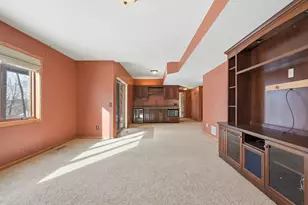 6340 Summit Cir, Chanhassen, MN 55317 - Photo 53