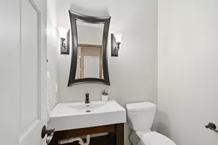 6340 Summit Cir, Chanhassen, MN 55317 - Photo 23