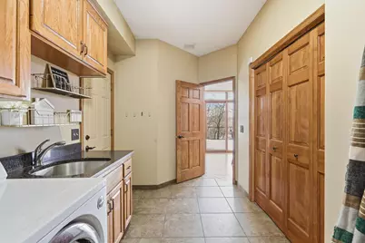 6340 Summit Circle, Chanhassen, MN 55317 - Photo 25