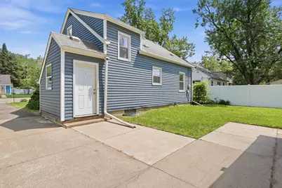 8352 Nicollet Avenue S, Bloomington, MN 55420 - Photo 35