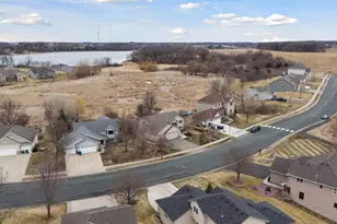 1040 Preserve Blvd, Young America Township, MN 55397 - Photo 31