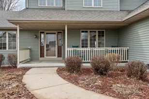 1120 Esther Ln, Owatonna, MN 55060 - Photo 3