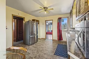 117 W Van Dusen St, Springfield, MN 56087 - Photo 7