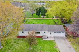 1324 Valley St, Chaska, MN 55318 - Photo 1