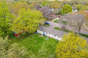 1324 Valley St, Chaska, MN 55318 - Photo 27