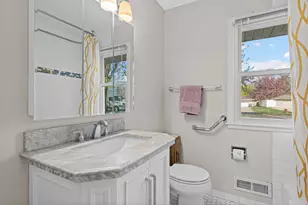 1324 Valley St, Chaska, MN 55318 - Photo 13