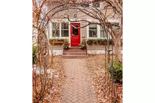 1611 Ashland Ave, Saint Paul, MN 55104 - Photo 3