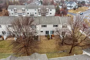 2945 Village Cir, Chanhassen, MN 55317 - Photo 29