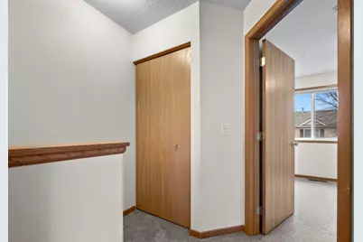 2945 Village Circle, Chanhassen, MN 55317 - Photo 19