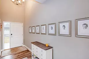 6380 Apple Ct, Inver Grove Heights, MN 55077 - Photo 3