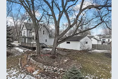 406 W Marshall Street, Marshall, MN 56258 - Photo 7