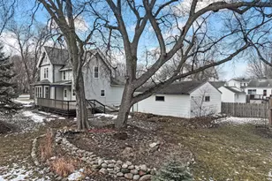 406 W Marshall St, Marshall, MN 56258 - Photo 7