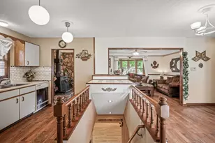 2233 Fremont Ave E, Saint Paul, MN 55119 - Photo 11