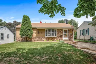 2233 Fremont Ave E, Saint Paul, MN 55119 - Photo 1