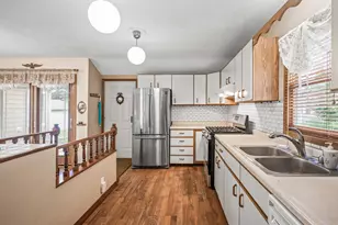 2233 Fremont Ave E, Saint Paul, MN 55119 - Photo 13