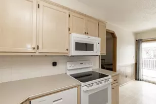 410 Horn Ave, Moorhead, MN 56560 - Photo 17